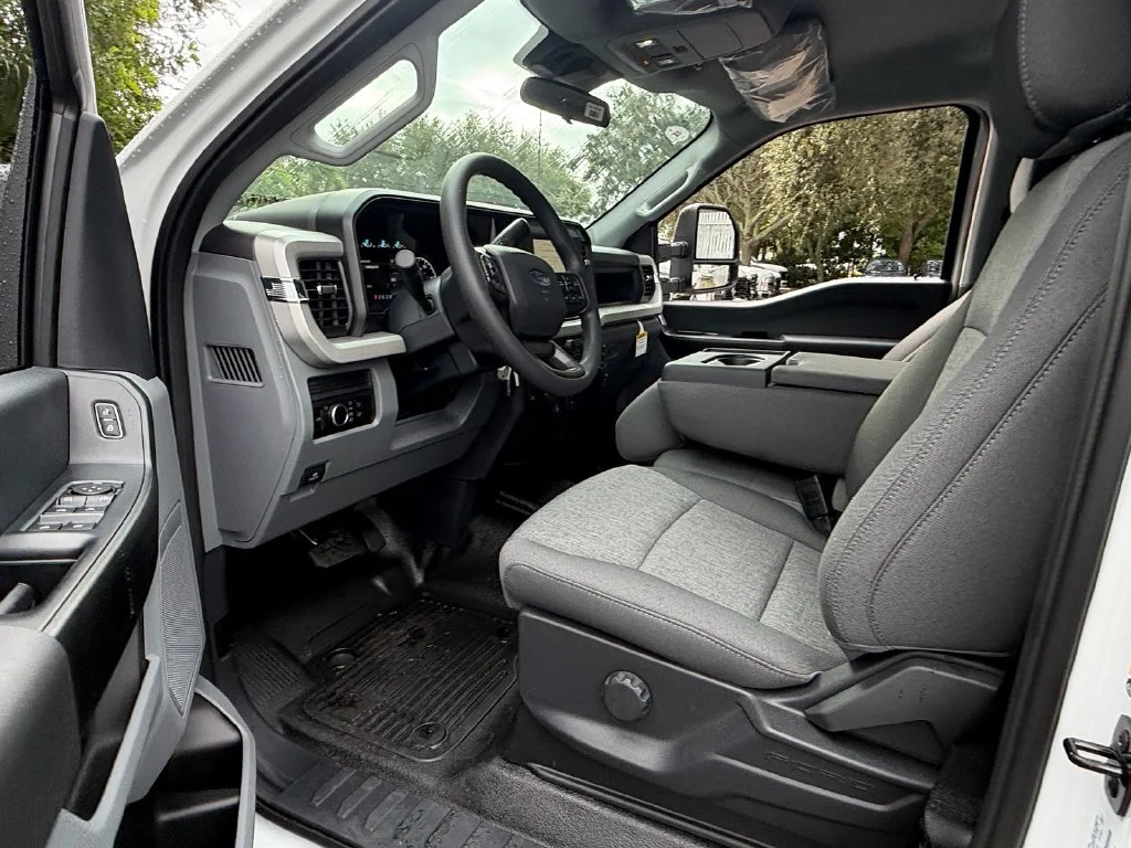 New 2027 White Ford XL image 13