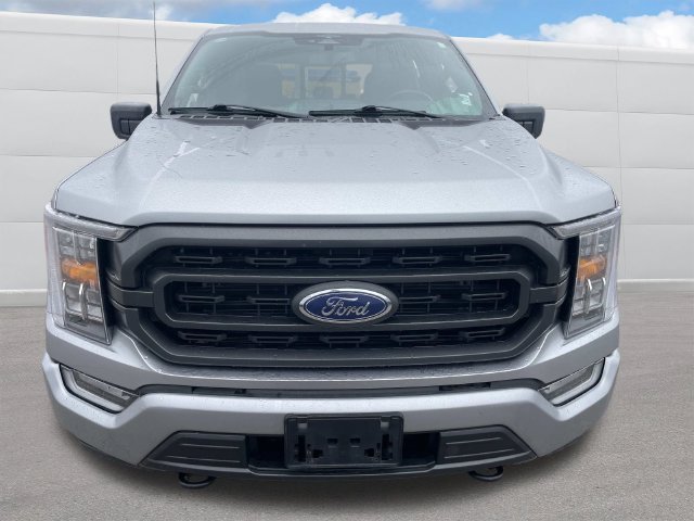Used 2023 Silver Ford XLT image 11