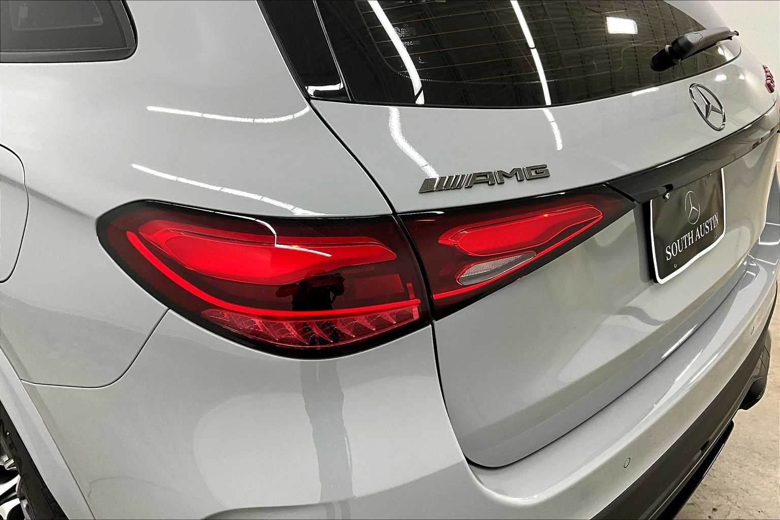 New 2025 MANUFAKTUR Alpine Grey Mercedes-Benz AMG® GLC 63 S E Performance image 14