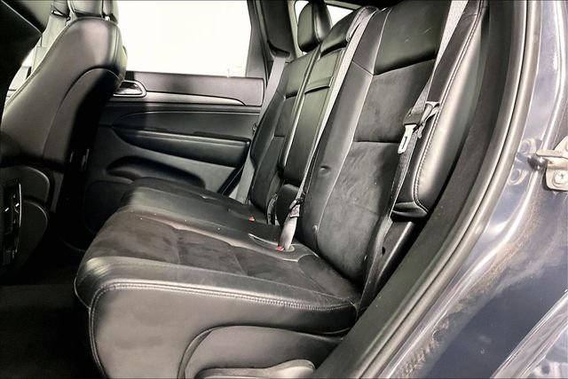 Used 2018 Black Jeep Altitude image 2