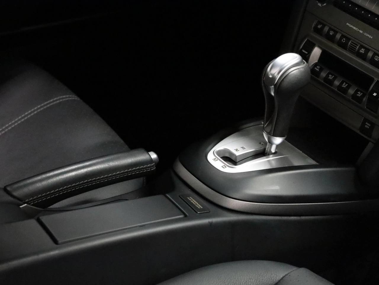 Used 2008 Arctic Silver Metallic Porsche Cayman image 19