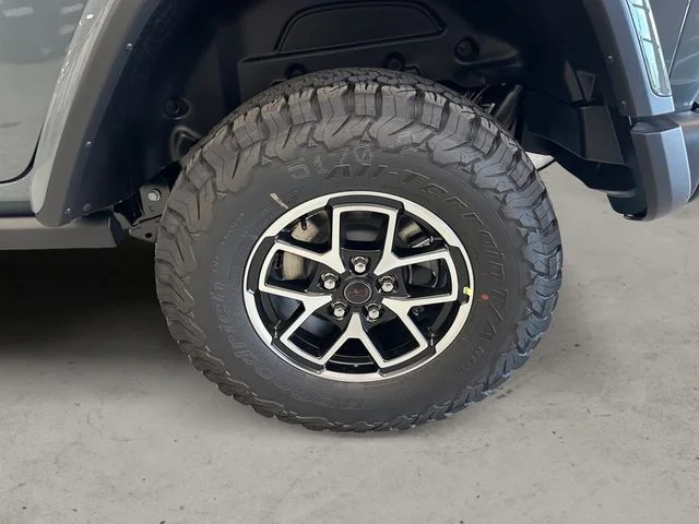 2025 Jeep Wrangler 4-Door Rubicon - Photo 14