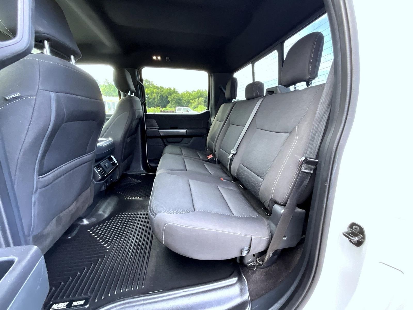 Used 2021 White Ford XLT image 21