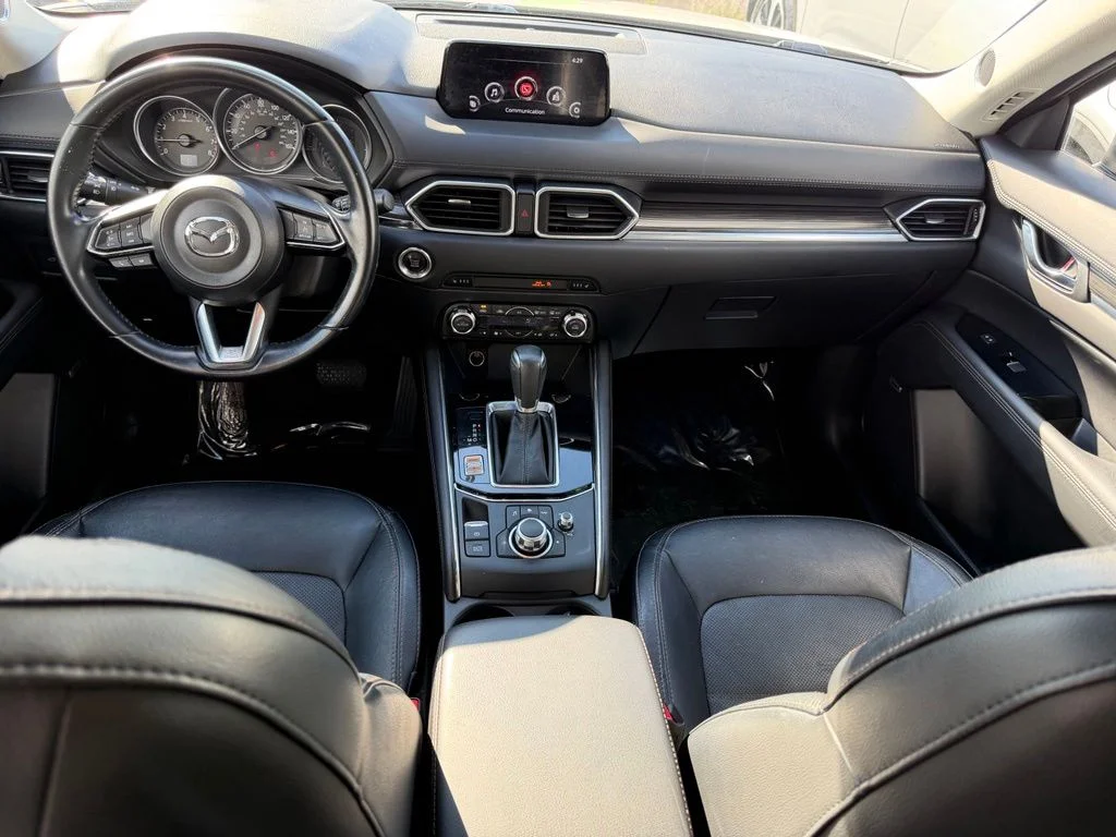 Used 2017 Snowflake White Pearl Metallic Mazda Grand Select image 18
