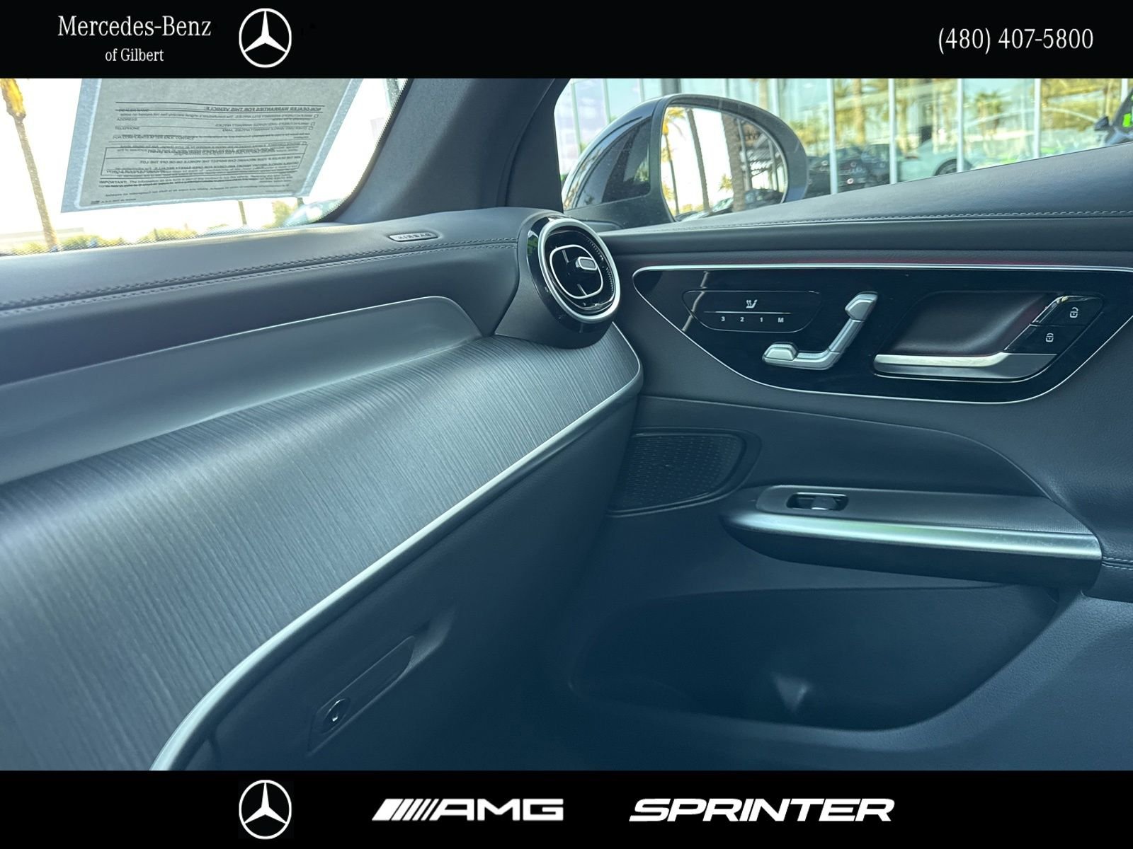 Certified Used 2024  Mercedes-Benz GLC 300 image 24
