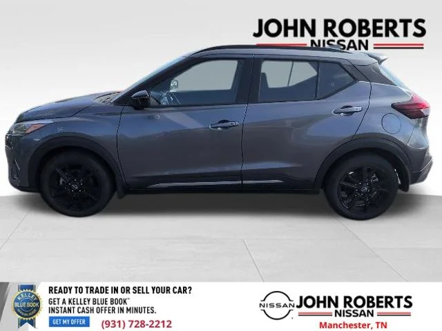 Used 2023 Gray Nissan SR image 6