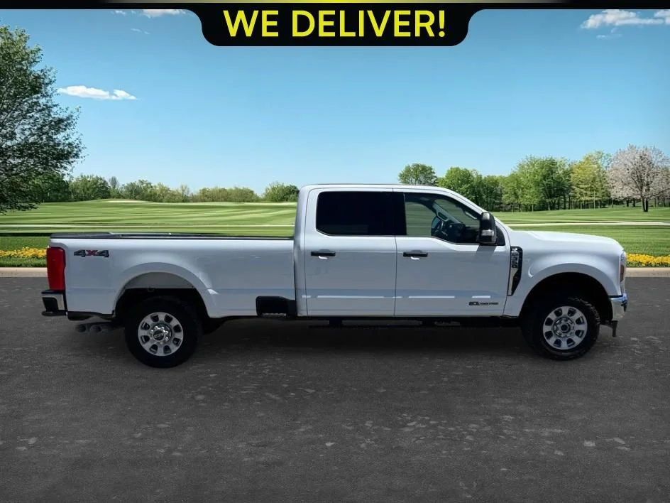 Used 2024 White Ford XLT image 4
