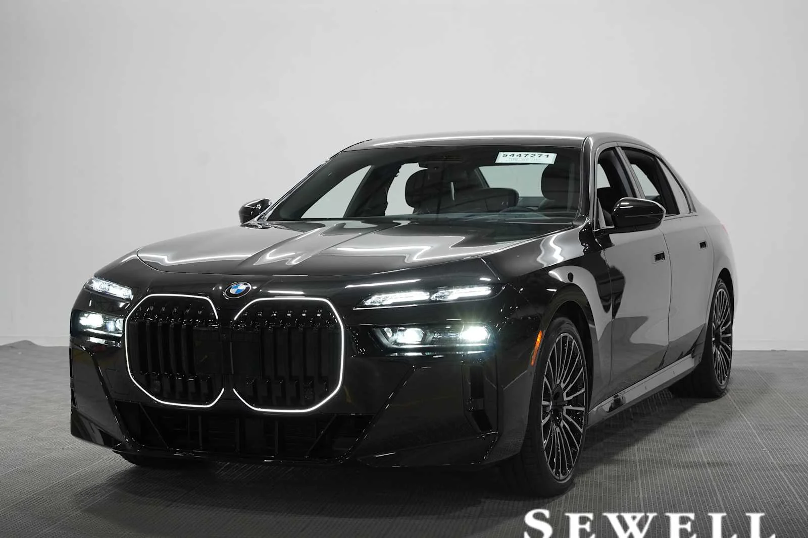 2026 BMW 7 Series 740i
