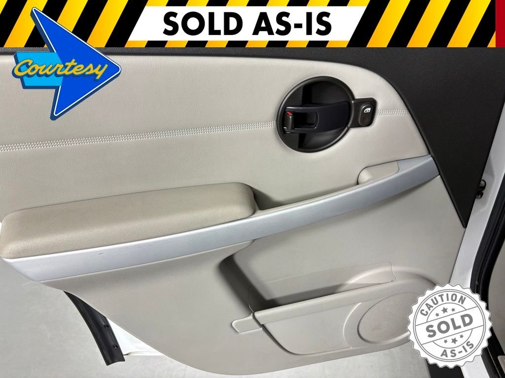 Used 2007 White Chevrolet LT image 28