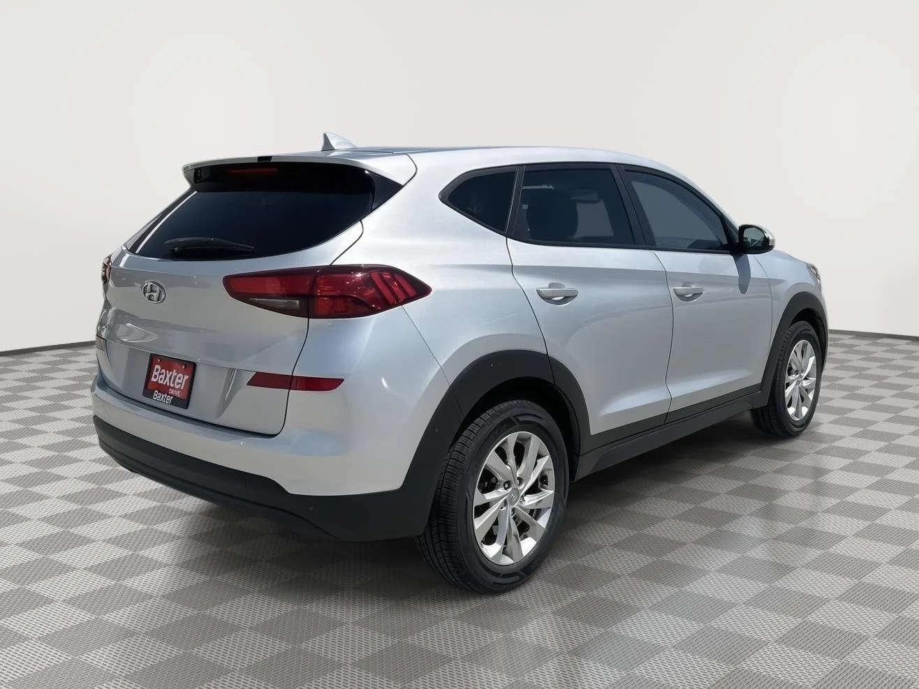 Certified Used 2019 WHITE Hyundai SE image 6