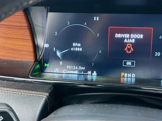 Used 2019 Black Lincoln Reserve image 12