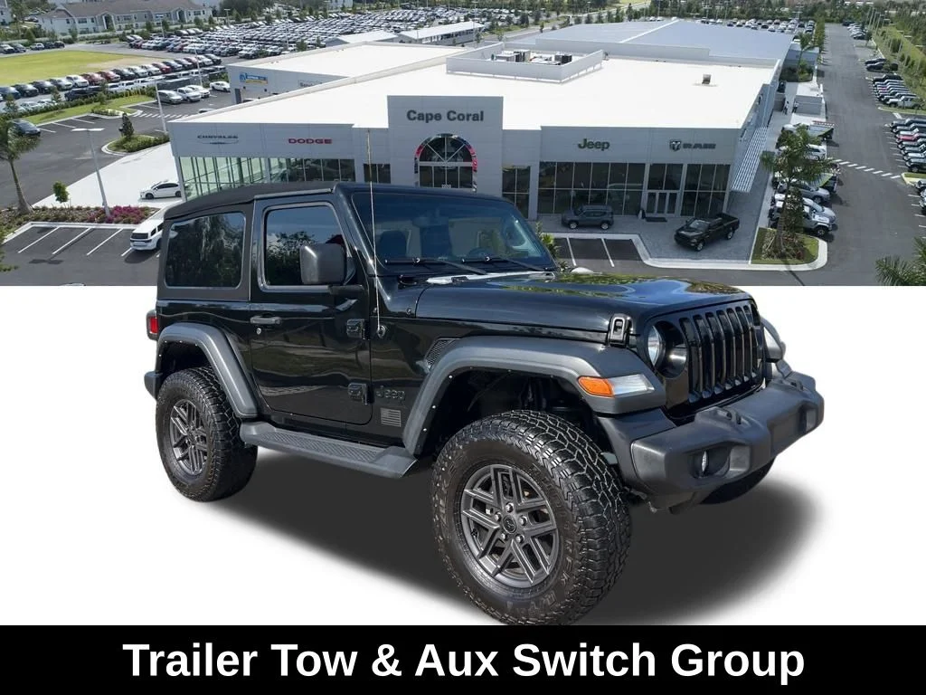 Used 2023 Black Jeep Sport S image 8