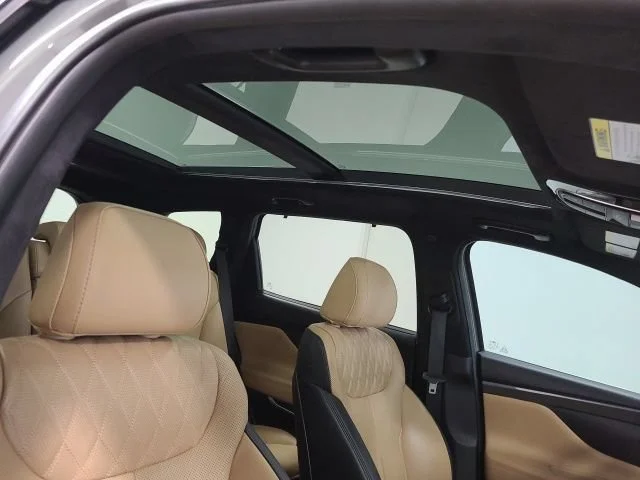 Used 2023 Hampton Gray Hyundai Calligraphy image 9