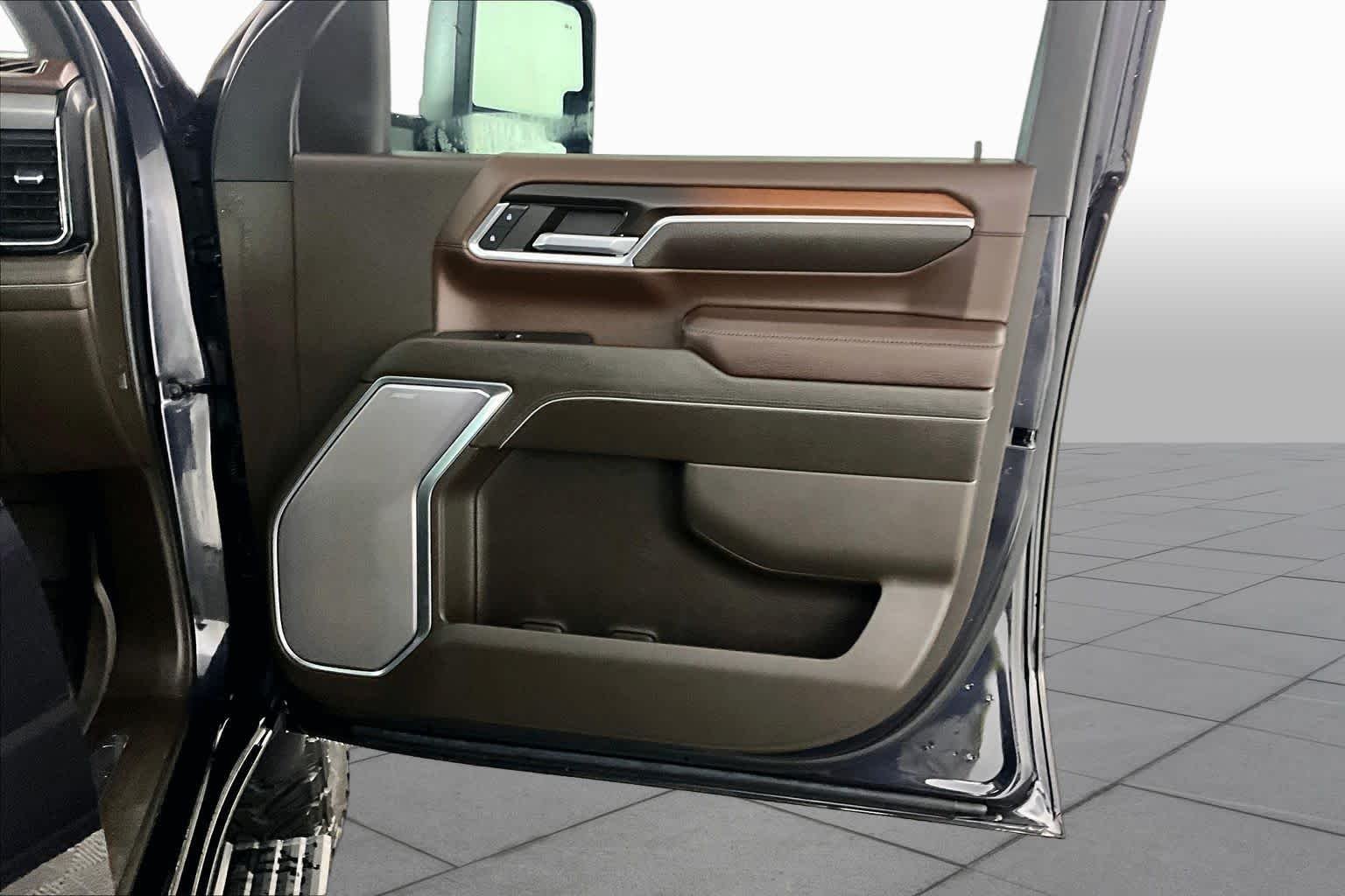 Used 2024 Titanium Rush Metallic GMC Denali image 22