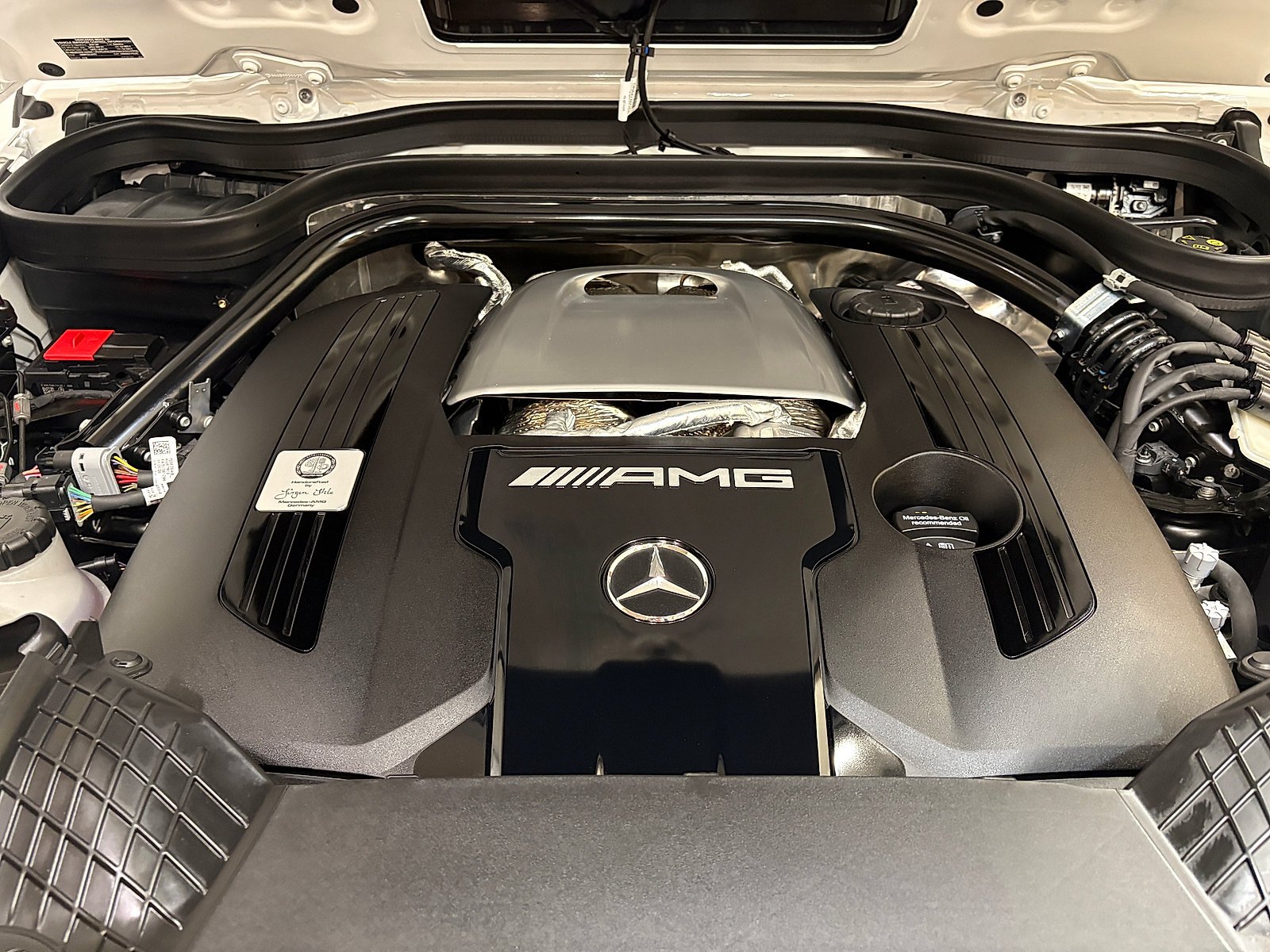 New 2027 Polar White Mercedes-Benz AMG® G 63 image 41