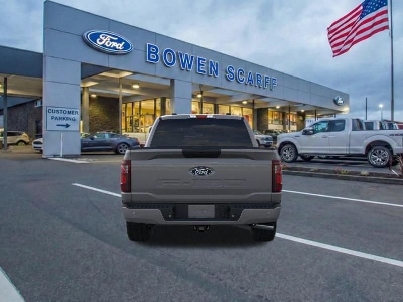 New 2026 Carbonized Gray Metallic Ford XLT image 6