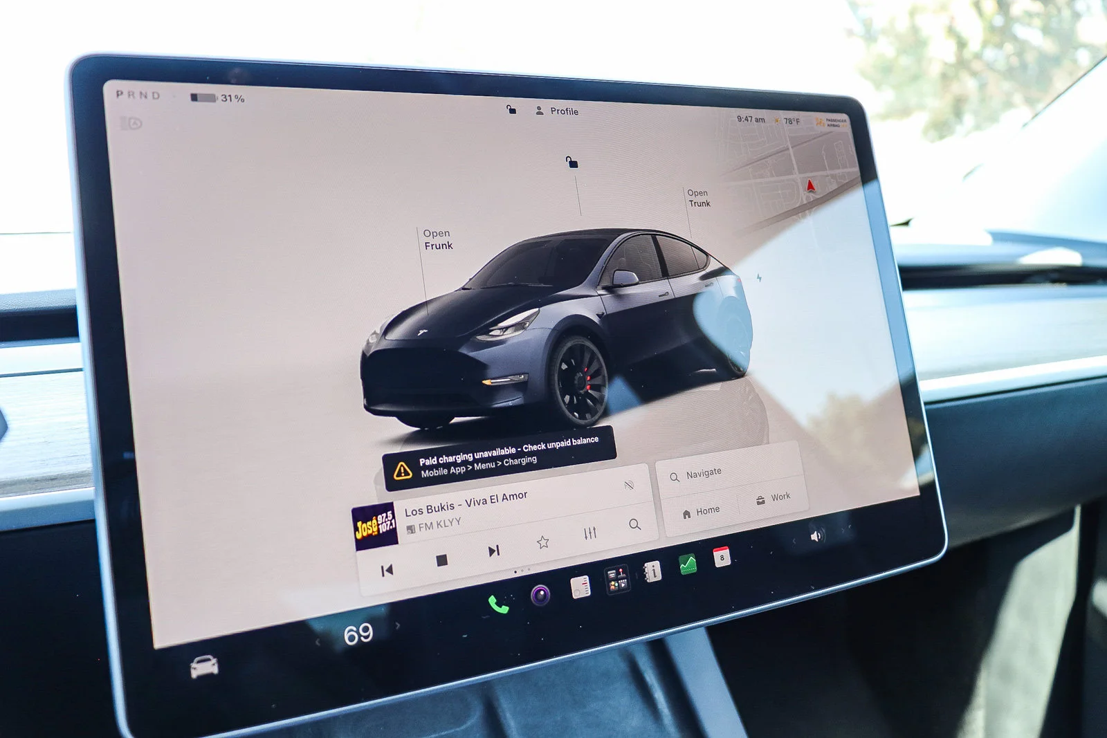 Used 2024 Stealth Gray Tesla Performance image 29