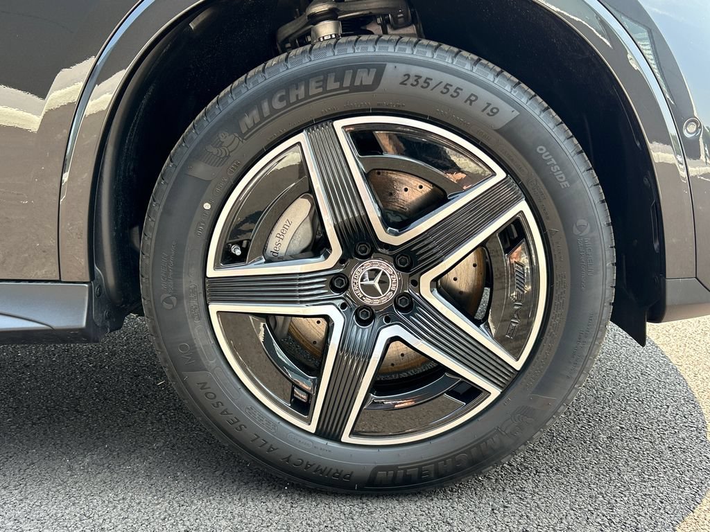 New 2026 Graphite Grey Metallic Mercedes-Benz GLC 300 image 69