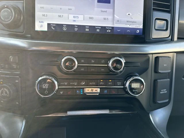 Used 2021 Silver Ford Lariat image 20