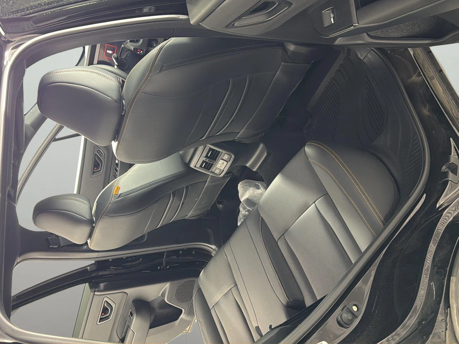 Used 2026  Subaru Wilderness image 5