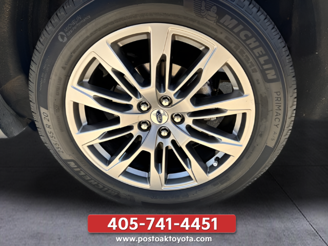 Used 2025 Silver Ford Active image 32