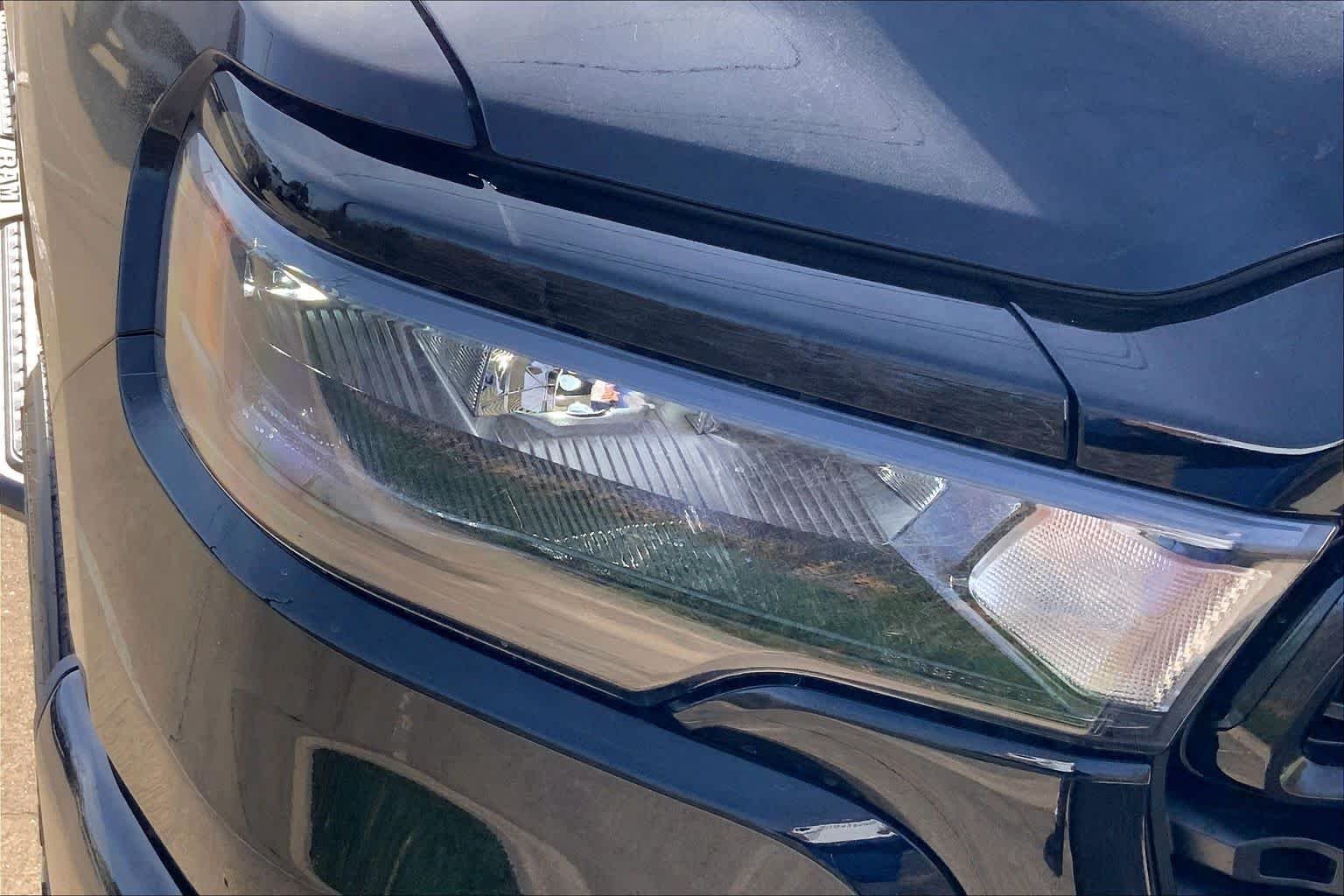 New 2026 Diamond Black Crystal Pearl-Coat Exterior Paint RAM Express image 13