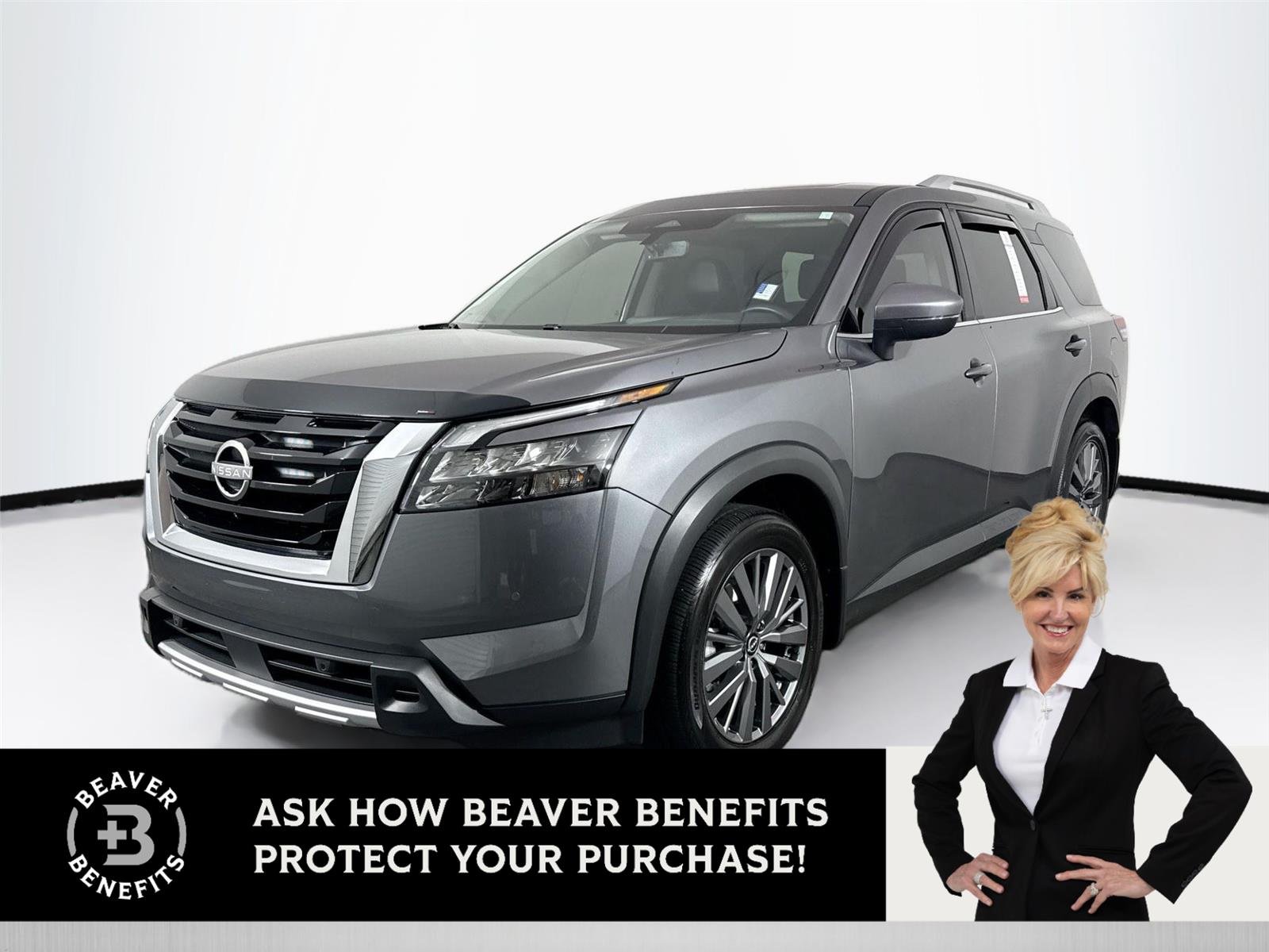 2025 Nissan Pathfinder SL 2WD's photo