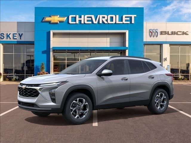 2026 Chevrolet Trax LT - Photo 2