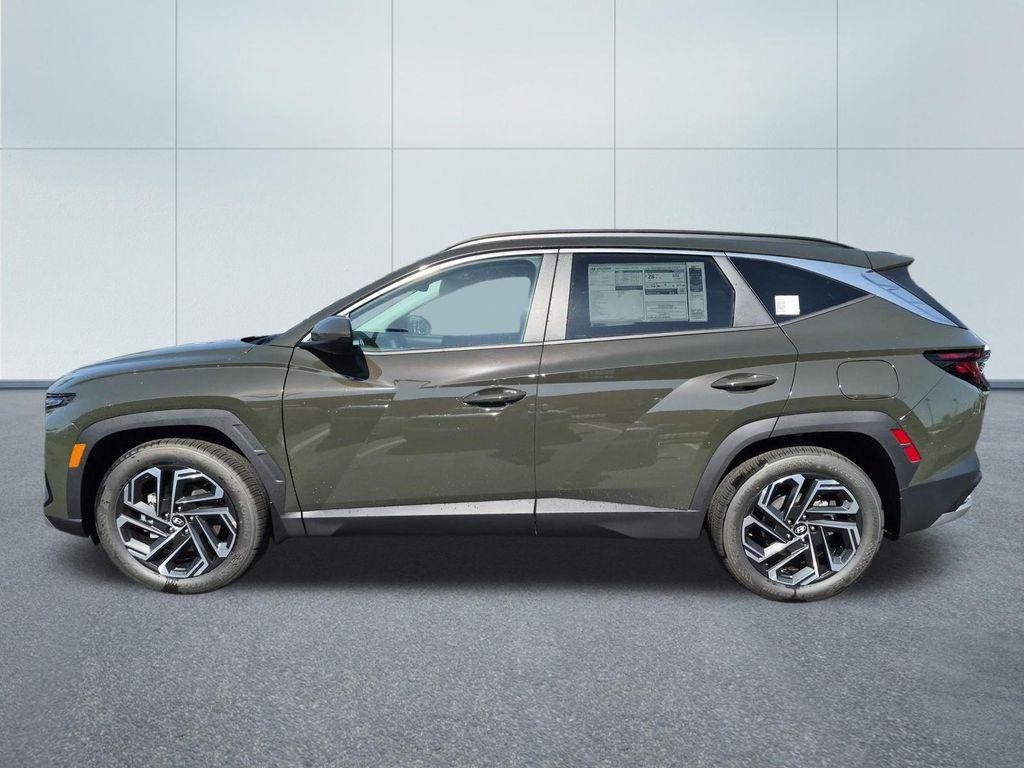 New 2026 Green Hyundai SEL Plus FWD image 3
