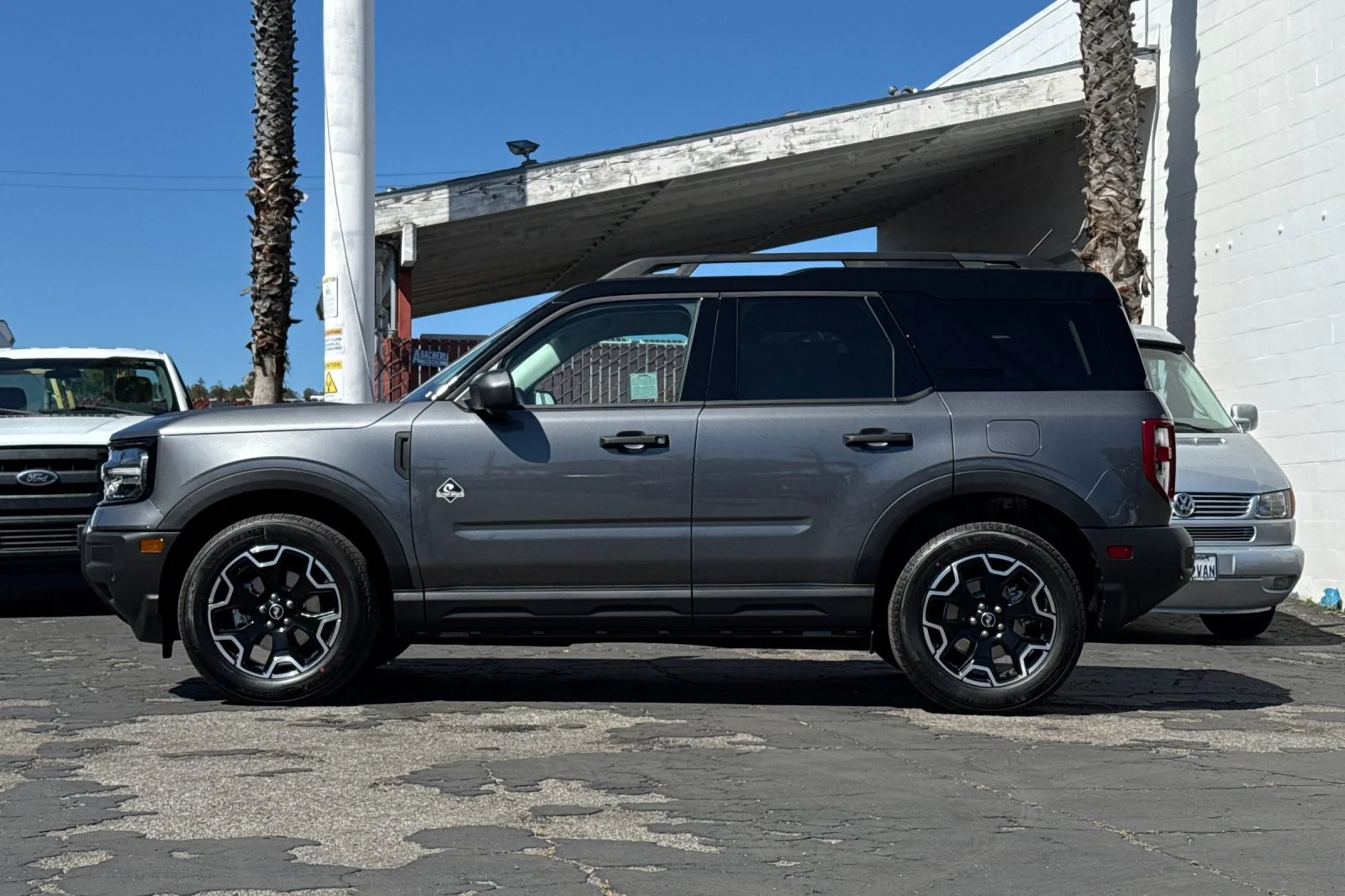 New 2026 Carbonized Gray Metallic Ford Outer Banks® image 7