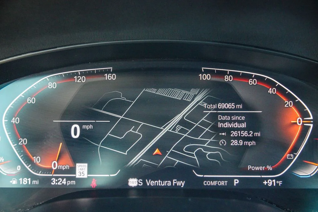 Used 2021 White BMW 540i image 22
