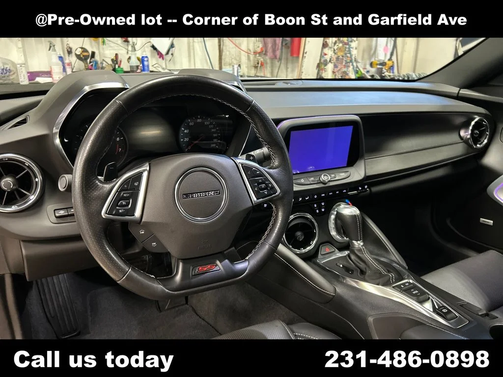 Used 2019 White Chevrolet SS image 18