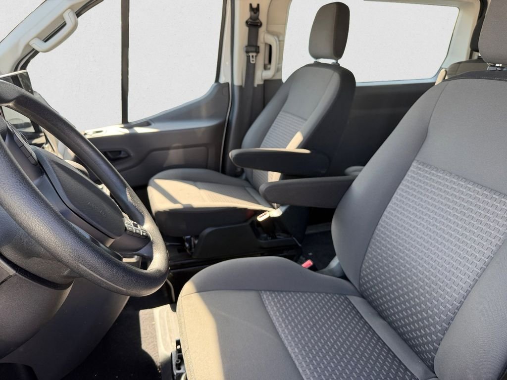 Used 2023 White Ford XLT image 7