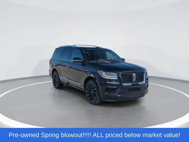 Used 2020 Black Lincoln Reserve image 2