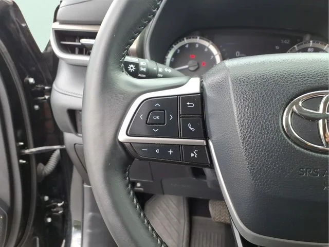 Used 2023 Black Toyota LE image 23
