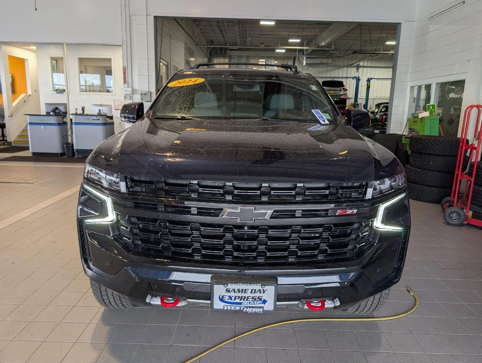 Used 2024 Midnight Blue Metallic Chevrolet Z71 image 2