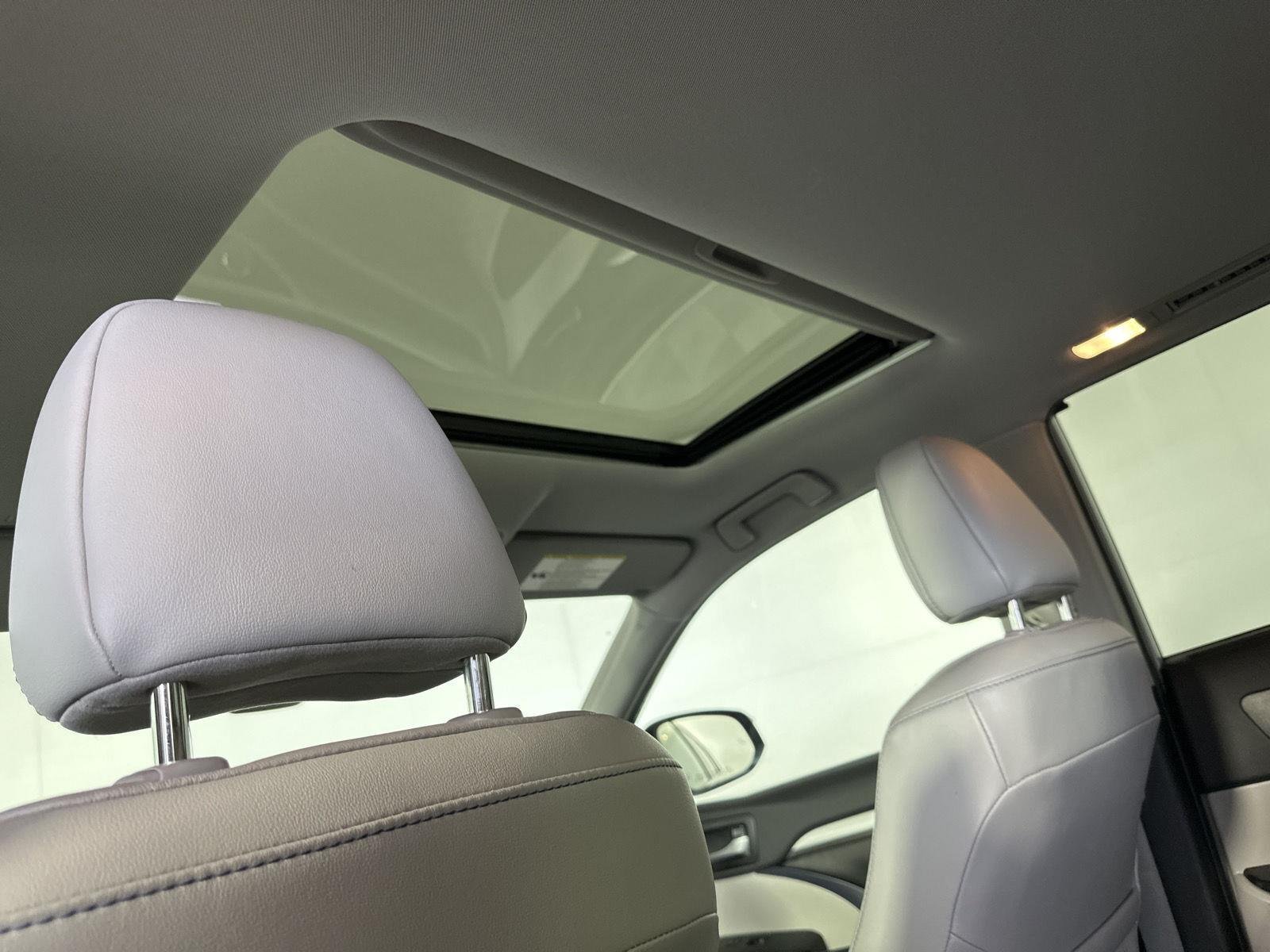 Used 2019 Celestial Silver Metallic Toyota XLE image 23