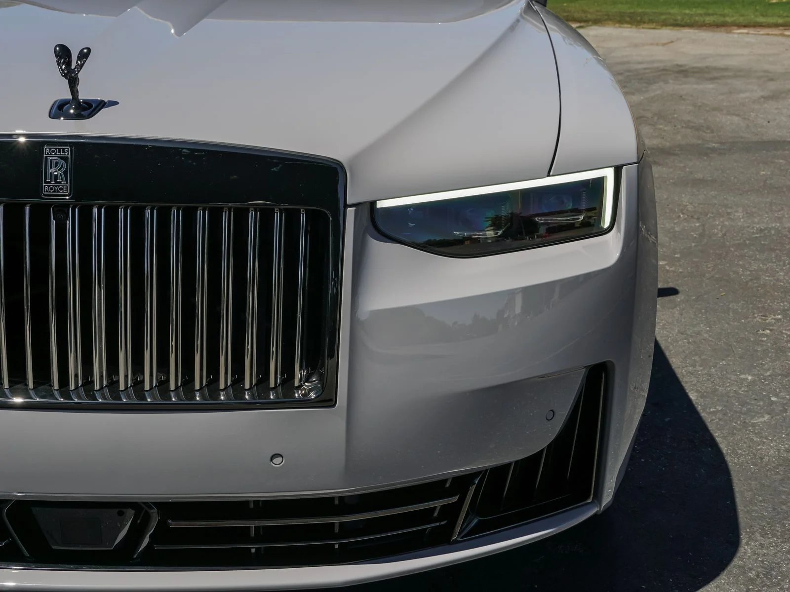 2026 Rolls-Royce Ghost Black Badge - Photo 32
