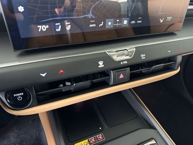 New 2026 Ultra White Lexus ES 350e PREMIUM image 19