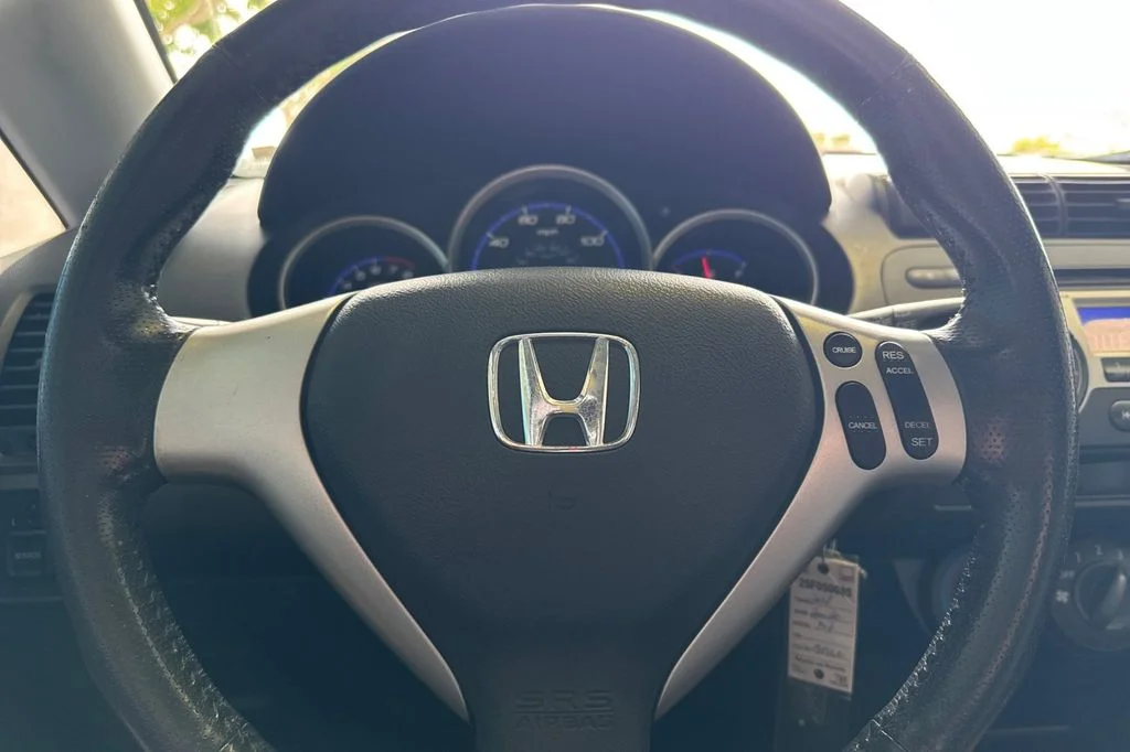 Used 2008 Vivid Blue Pearl Honda Sport image 23