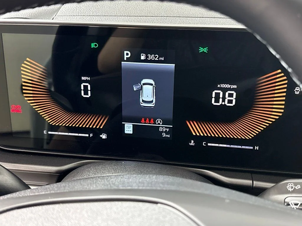 New 2026 Glacial White Pearl Kia EX image 32