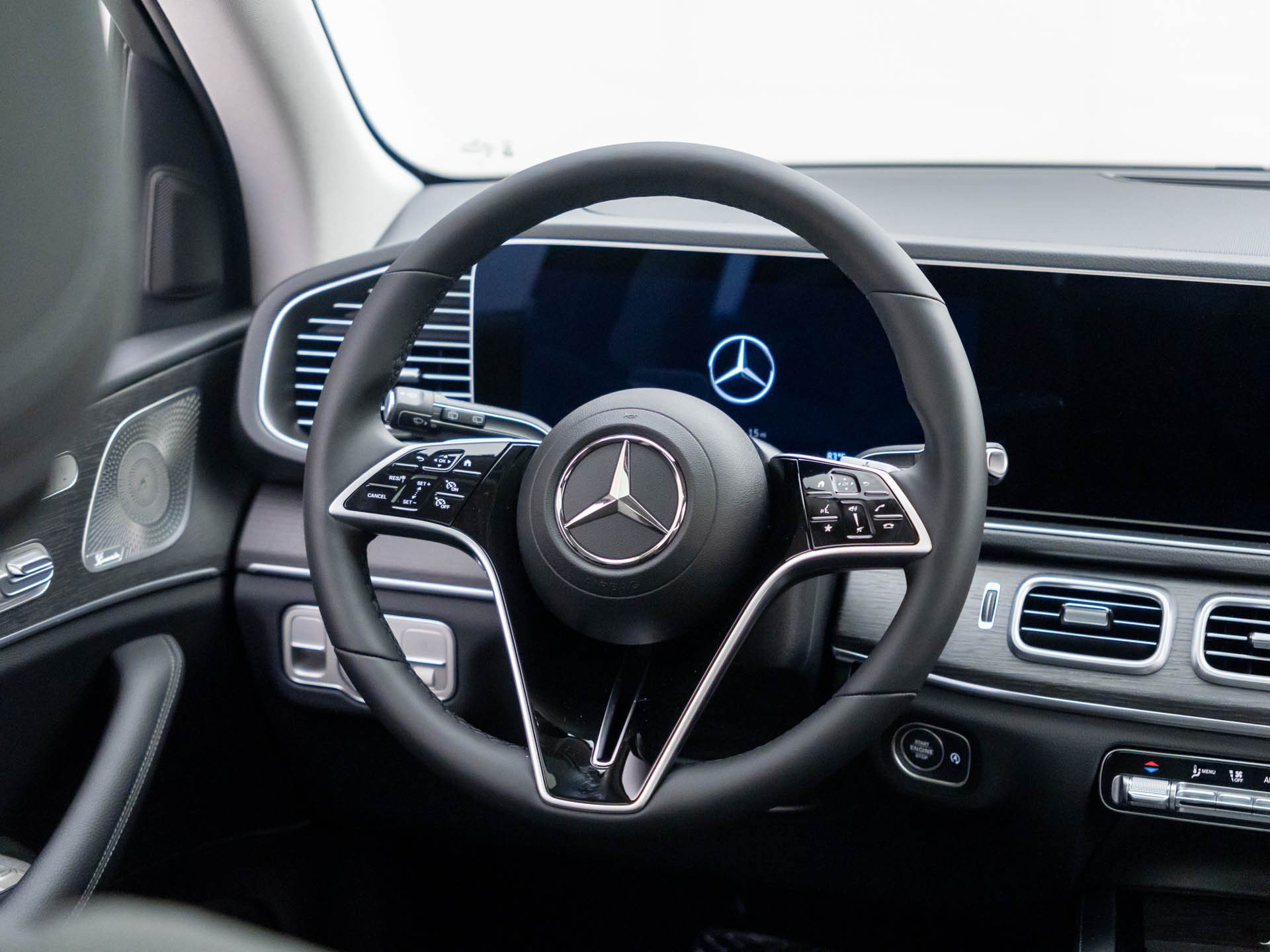New 2026 Black Mercedes-Benz GLE 350 image 52