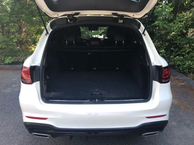 Used 2022 Polar White Mercedes-Benz GLC 300 image 10