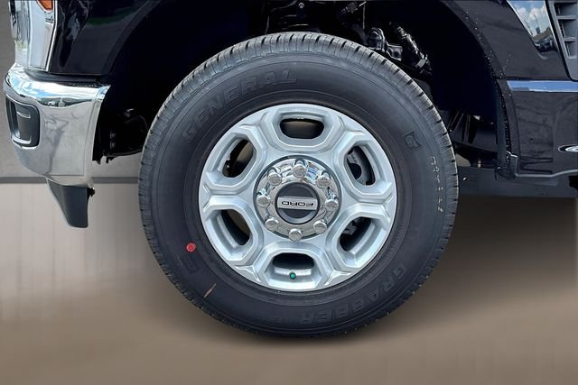 2026 Ford F-250 Super Duty XLT - Photo 12