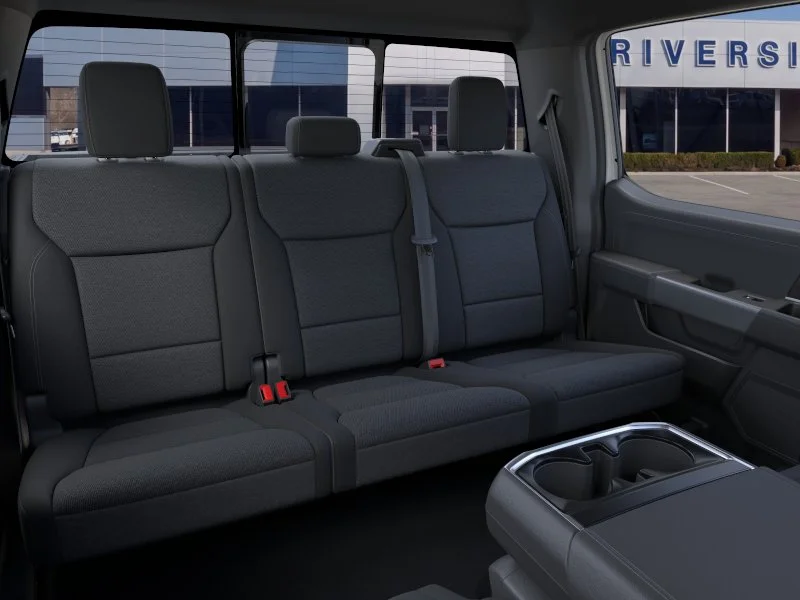 New 2026 Oxford White Ford XLT image 11