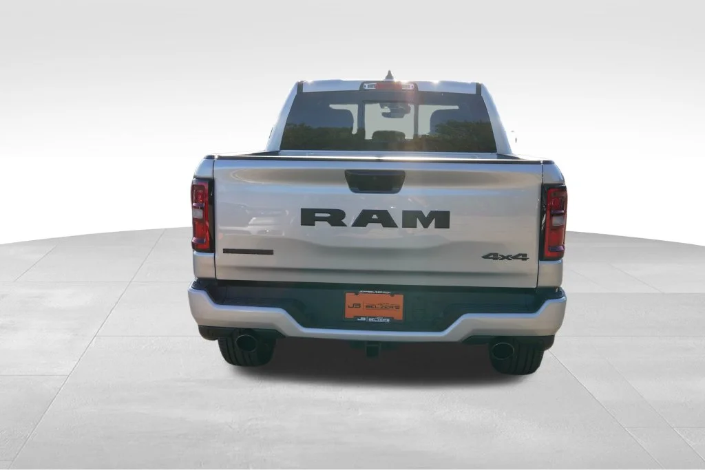 New 2027 Silver Zynith Exterior Paint RAM Big Horn image 4