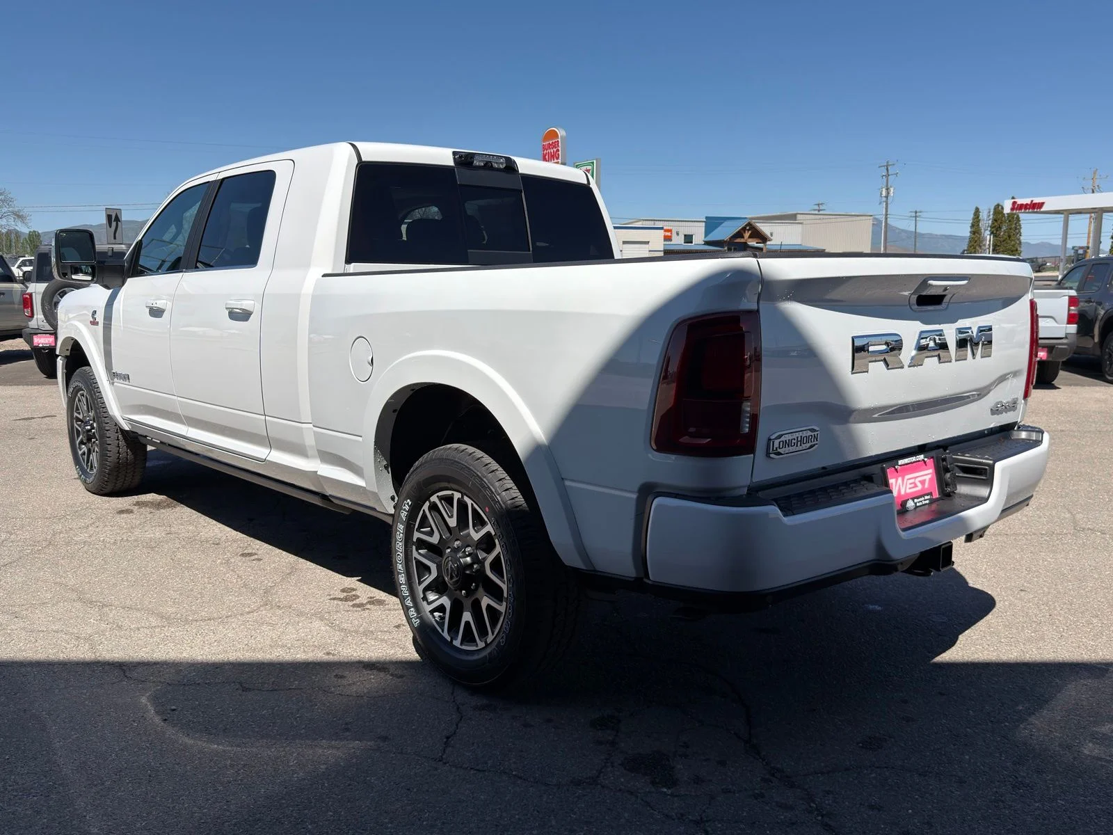 New 2026 Bright White Clear-Coat Exterior Paint RAM Limited image 9