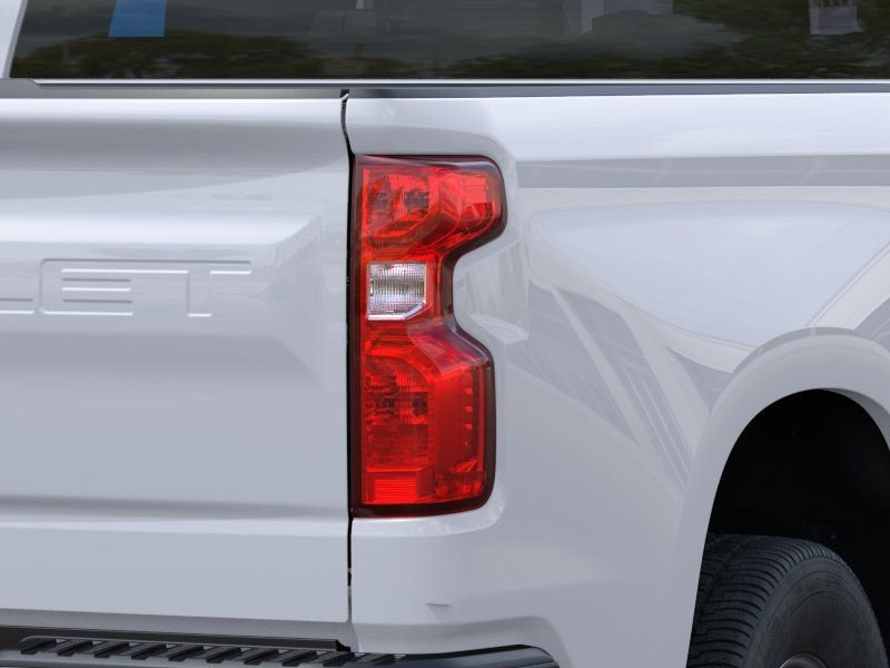 New 2026 Summit White Chevrolet WT image 11
