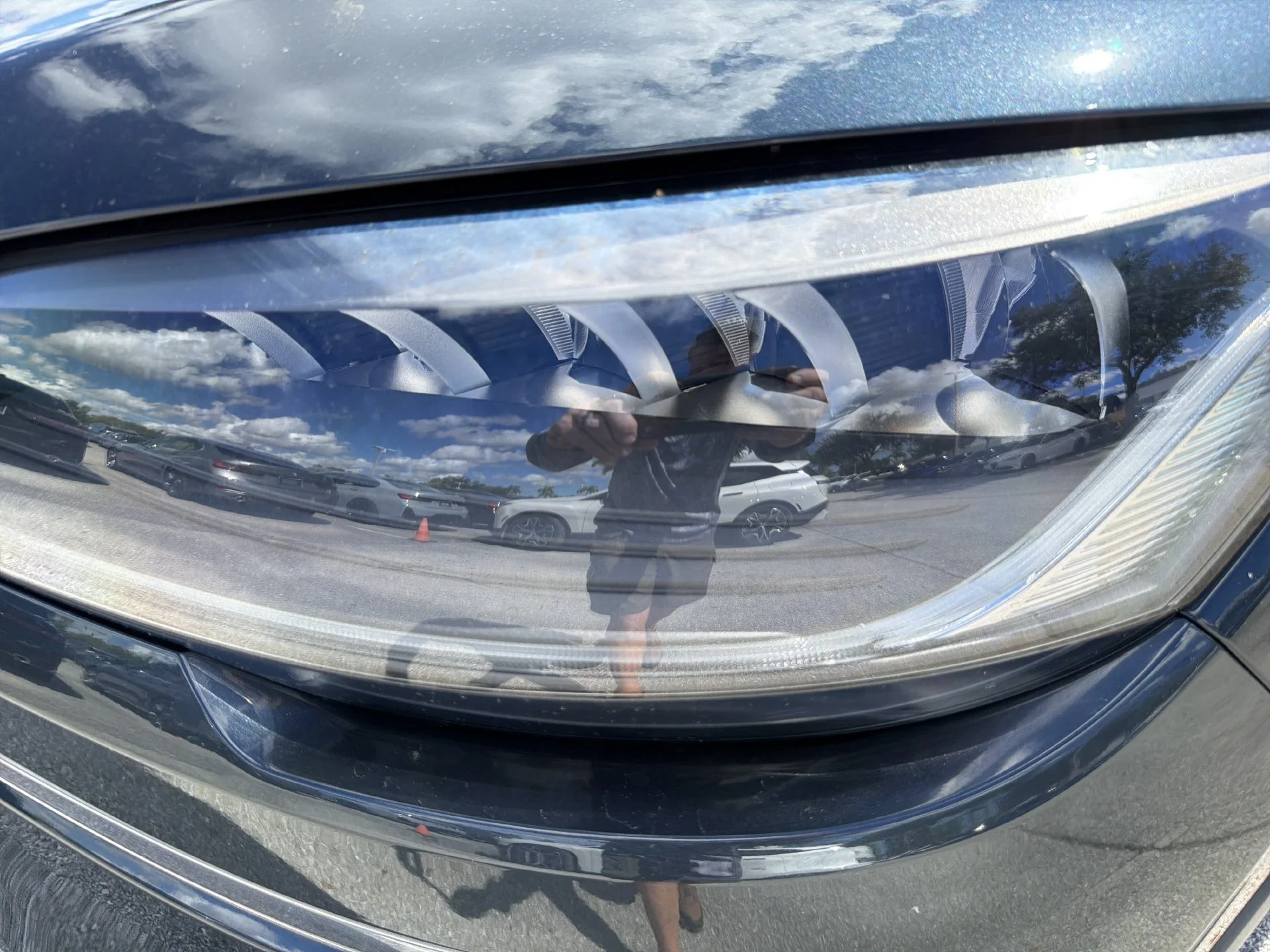 Used 2021 Blue Lincoln Reserve image 6