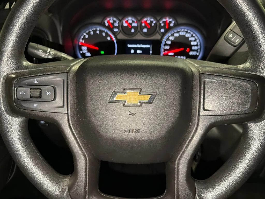 Used 2021 Summit White Chevrolet Custom image 27